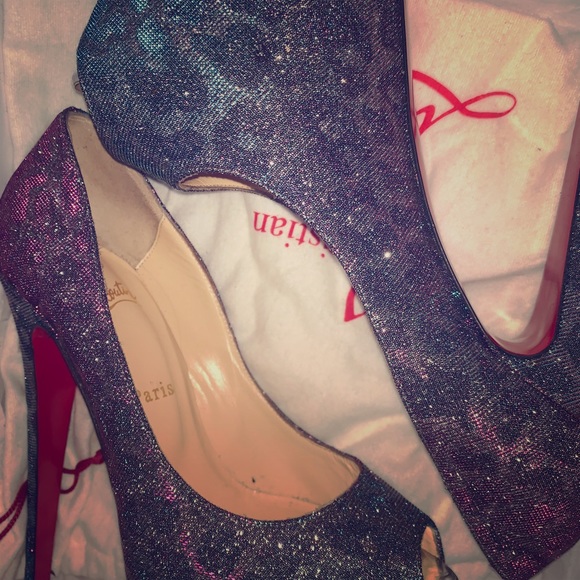 Christian Louboutin Shoes - Red bottoms